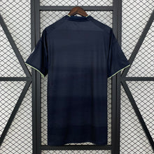Carregar imagem no visualizador da galeria, Camisa Real Madrid 25/26 Away