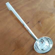 Carregar imagem no visualizador da galeria, Kit 3 Conchas de Aço Inox para Cozinha Industrial Restaurantes Feijão Molhos Sopa Grande Brinox