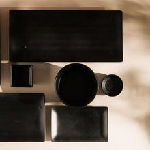 Carregar imagem no visualizador da galeria, Conjunto 12 Molheiras Porta Shoyu 40ml Redondas Ramekins Melamina Pretos Tóquio Lyor