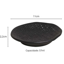Carregar imagem no visualizador da galeria, Kit 24 Molheiras Cerâmica Preta Matte 11x2,2cm Porto Brasil Ramequins Médios Shoyu Molhos Sushi Restaurantes