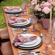 Carregar imagem no visualizador da galeria, Jogo 6 Pratos de Jantar Rasos Porcelana Branco 27cm Maria Augusta Tramontina Aba Larga