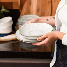 Carregar imagem no visualizador da galeria, Jogo 12 Pratos Rasos de Jantar 25cm em Porcelana Tramontina Lineare Mesa Posta Restaurante Buffet