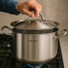 Carregar imagem no visualizador da galeria, Caçarola 12,2L com Tampa Aço Inox Panela Indução 32cm Brinox Profissional Buffets Restaurantes