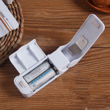 Carregar imagem no visualizador da galeria, Mini Seladora de Plástico Portátil Fecha e Conserva Fácil