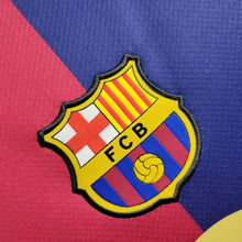 Carregar imagem no visualizador da galeria, Camisa FC Barcelona 24/25 Local Sponsor Coldplay