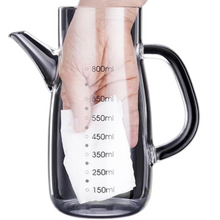 Carregar imagem no visualizador da galeria, Galheteiro de Vidro 800ml com Bico Antivazamento Inox