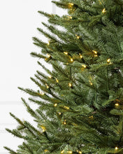 Carregar imagem no visualizador da galeria, Árvore de Natal Verde Premium com Galhos Articulados, Suporte Metálico e Micro LEDs Embutidos