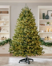 Carregar imagem no visualizador da galeria, Árvore de Natal Verde Premium com Galhos Articulados, Suporte Metálico com Rodinhas e Micro LEDs Embutidos
