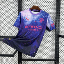 Carregar imagem no visualizador da galeria, Camisa Manchester City 25/26 Special Edition - Roxo
