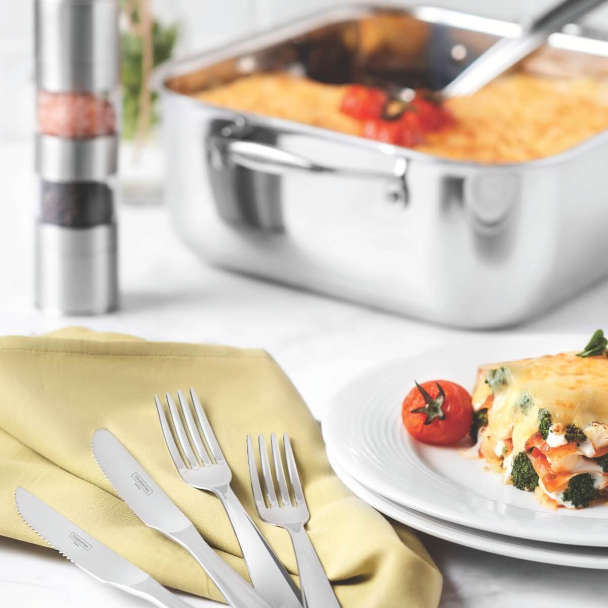 Mesa de Aquecimento a Indução Tramontina 220V Panela Quadrada Porta Utensílios Colher