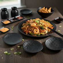 Carregar imagem no visualizador da galeria, Kit 24 Molheiras Cerâmica Preta Matte 11x2,2cm Porto Brasil Ramequins Médios Shoyu Molhos Sushi Restaurantes
