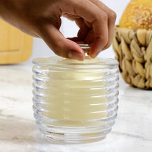 Carregar imagem no visualizador da galeria, Manteigueira Francesa de Vidro Colméia 9,5x10,5cm Lyor Porta Laticínios
