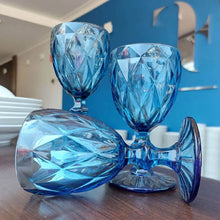Carregar imagem no visualizador da galeria, Jogo 6 Taças Diamond Azul De Vidro 350ml Diamante Água Sucos Refrigerantes
