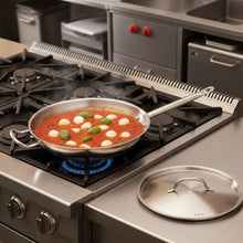 Carregar imagem no visualizador da galeria, Jogo de Panelas Profissionais Brinox 32cm Inox Fundo Triplo Cozinha Industrial Restaurante
