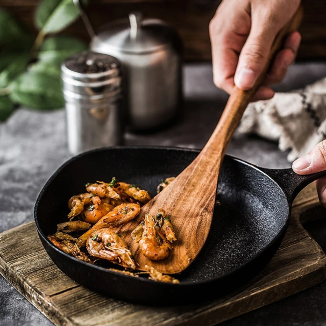 Kit Utensílios de Cozinha em Madeira Teca 4 e 7 Peças