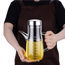 Carregar imagem no visualizador da galeria, Galheteiro de Vidro 800ml com Bico Antivazamento Inox
