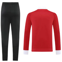 Carregar imagem no visualizador da galeria, Agasalho de Viagem Manchester United - Masculino - Vermelho
